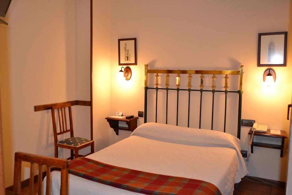 Hostal Santa Agueda Tarazona Zimmer foto