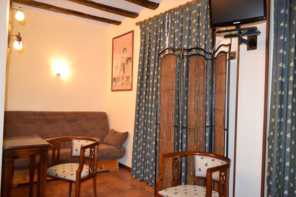 Hostal Santa Agueda Tarazona Zimmer foto